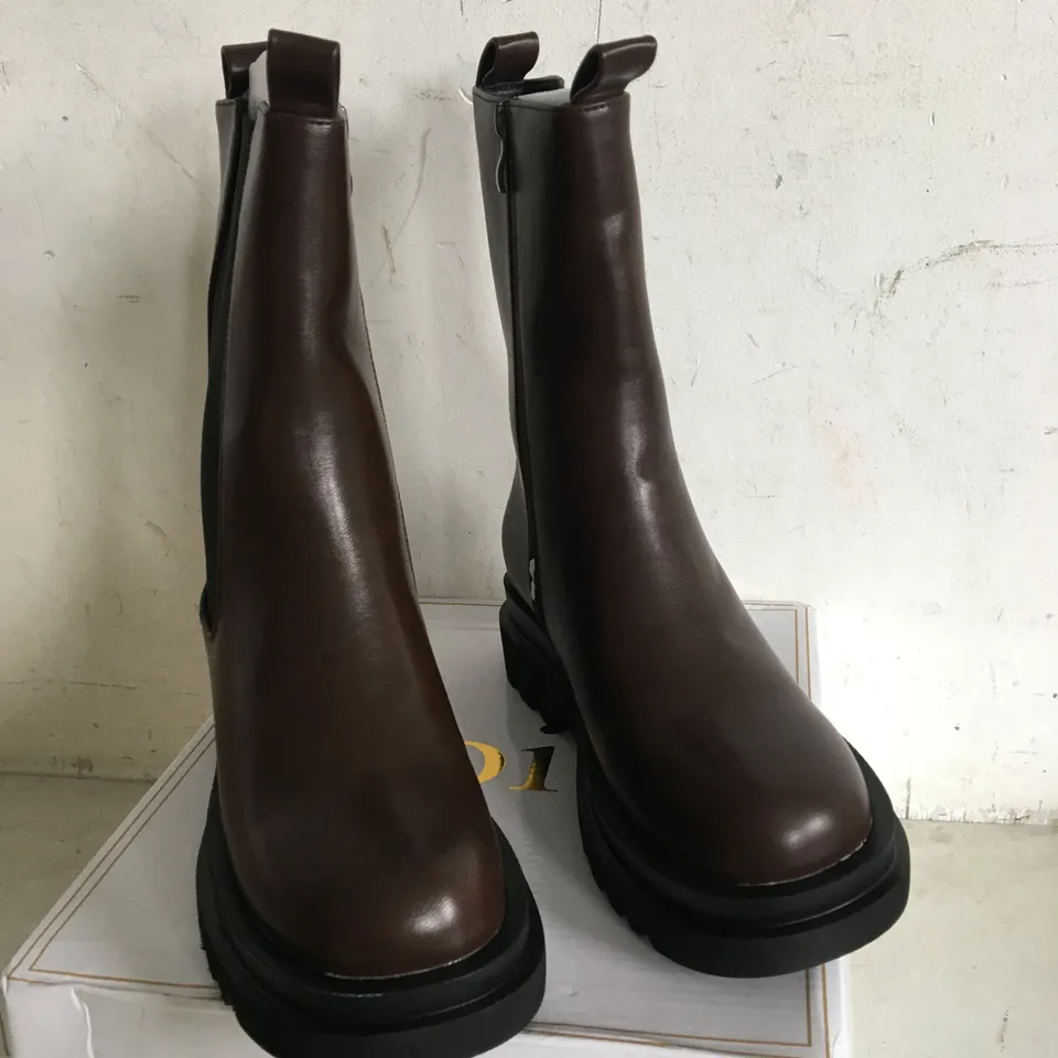 BOXED PAIR OF SIZE 37 JOIA BROWN FAUX LEATHER BOOTS