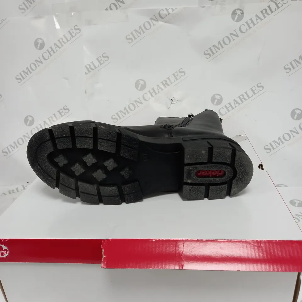 BOXED PAIR OF RIEKER BOOTS SIZE EUR 39