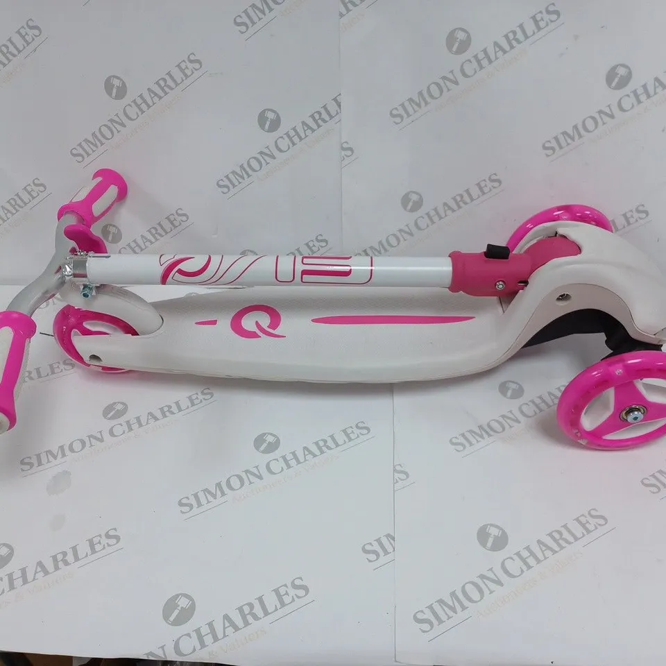 EVO COLOUR BURST PINK AND WHITE KIDS SCOOTER RRP £50