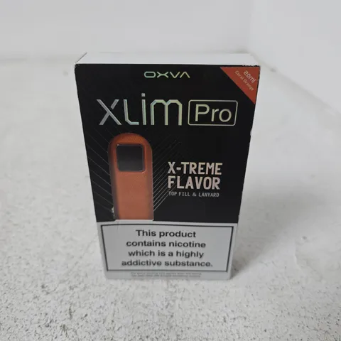 APPROXIMATELY 40 ASSORTED OXVA E-CIG ITEMS