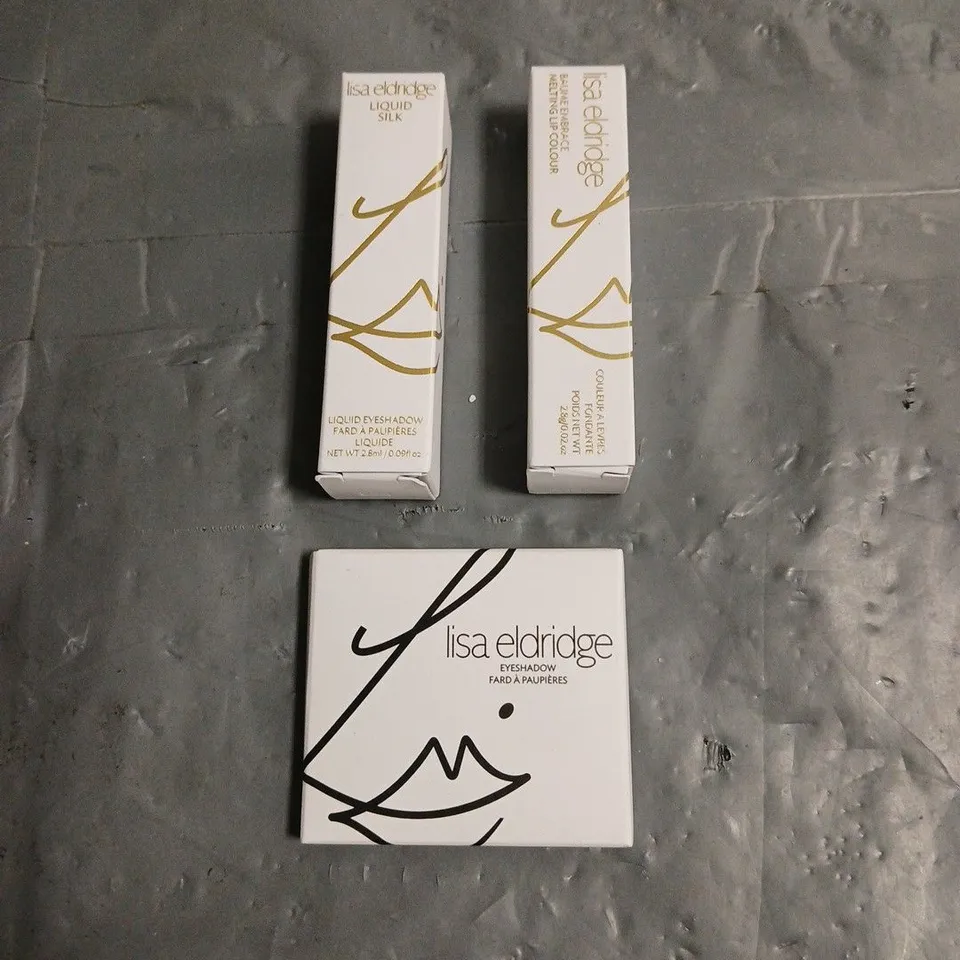 LISA ELDRIDGE LOT OF 3 ASSORTED COSMETIC PRODUCTS TO INCLUDE - LIQUID SILK EYESHADOW IN PHOEBE - MELTING LIP COLOUR IN SWEET FIG - EYESHADOW IN NOCTURAMA