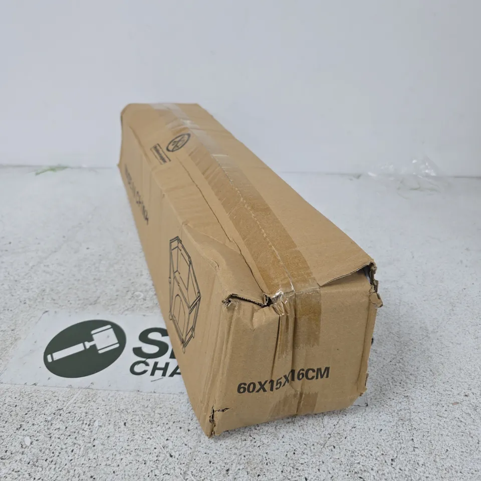DECORATIVE METAL FRAME STRUCTURE (60X15X16 CM) – BOXED