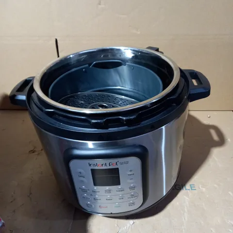 INSTANT POT DUP CRISP MULTICOOKER