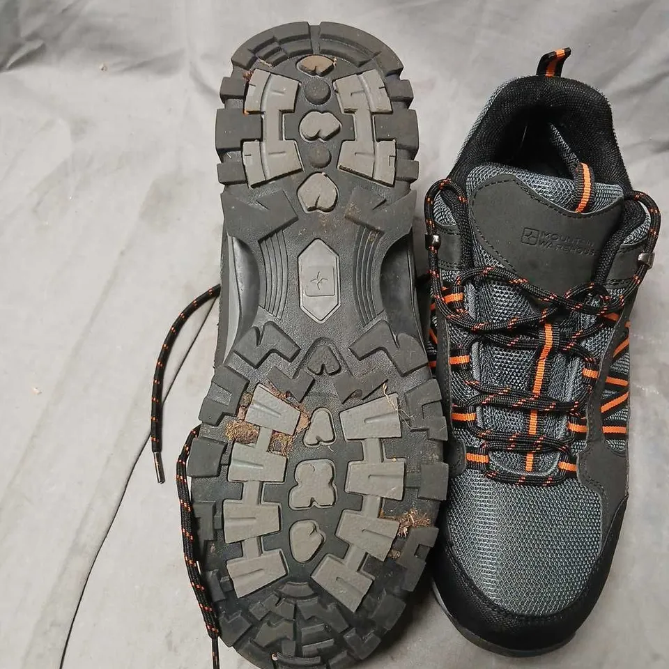 MOUNTAIN WAREHOUSE PATH OUTDOOR WATERPROOF WALKING SHOES, GREY/BLACK WITH ORANGE LACES – UK 10 (US 11, EUR 44)