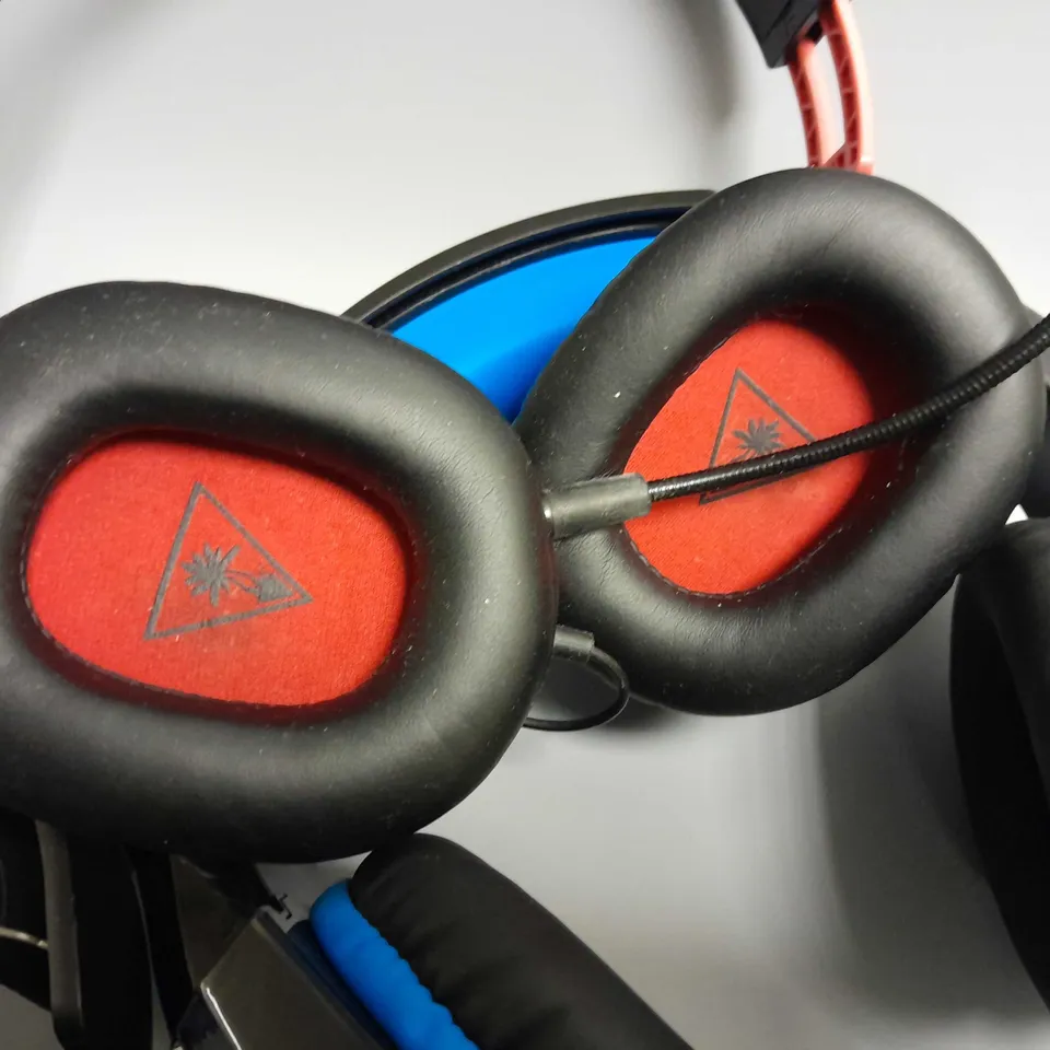 LOT OF 4 ASSORTED GAMING HEADSETS TO INCLUDE TURTLE BEACH, STEEL SERIES AND KOTION