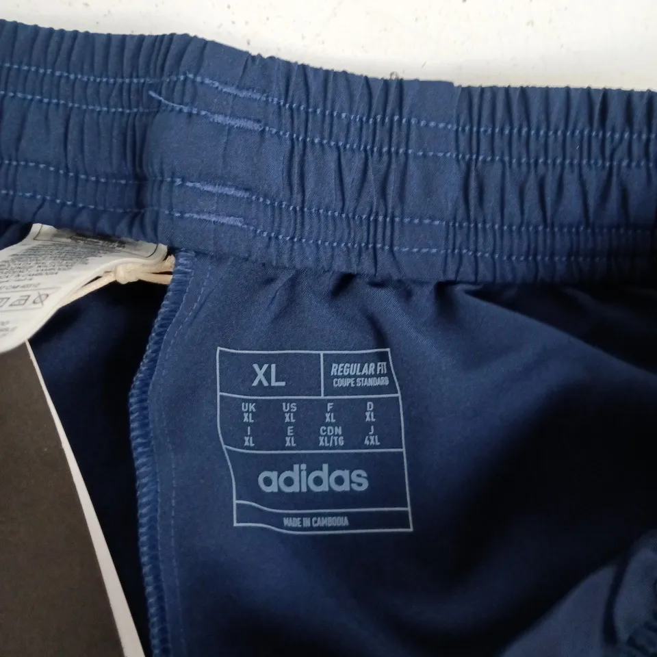 ADIDAS TIRO24 C DT SHORTS – FOOTBALL SHORTS, NAVY WITH LIGHT-BLUE PANELS, UK XL
