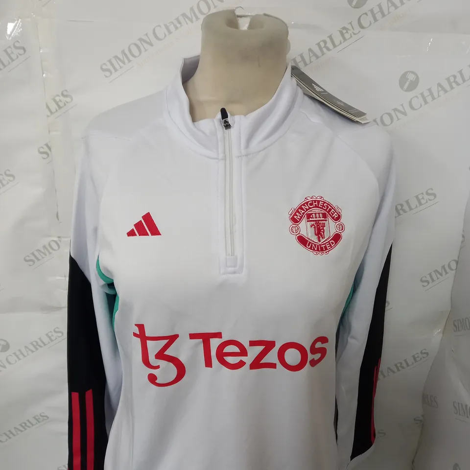 MANCHESTER UNITED FC 1/4 ZIP TRAINING TOP SIZE 16