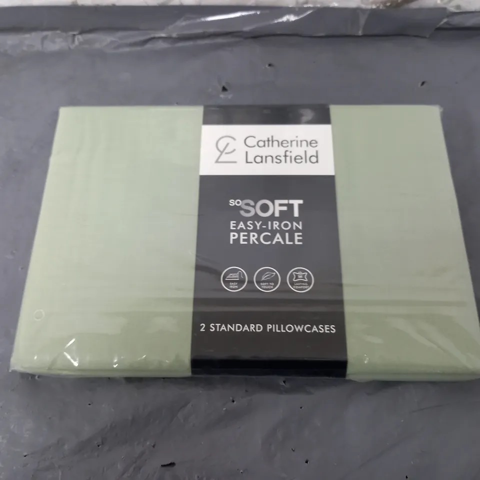 CATHERINE LANSFIELD 2 STANDARD PILLOWCASES 