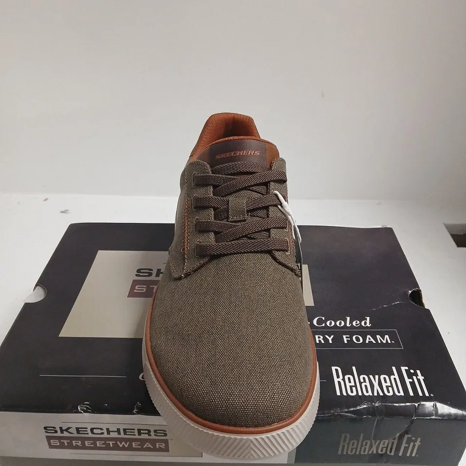 BOXED PAIR OF SKECHERS STREETWEAR MEN'S SHOES - BROWN/OLIVE CANVAS, UK 10