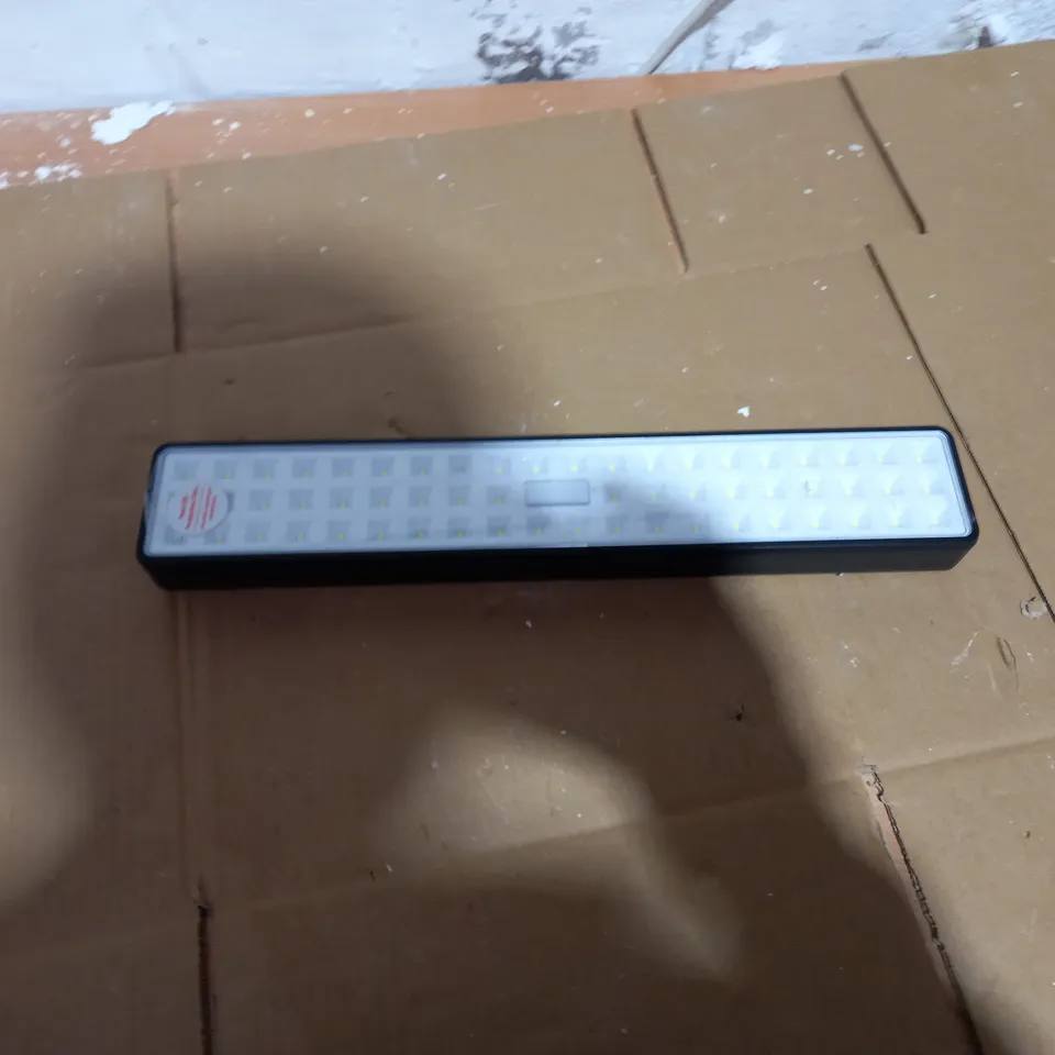 BELL+HOWELL LIGHT BAR