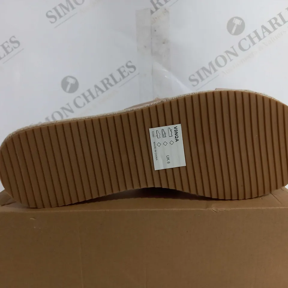 V BY VERY NUDE RAISED SANDALS - SIZE 8 