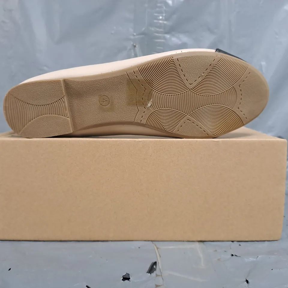 BOXED PAIR OF WHERE'S THAT FROM SLIP-ON SHOES IN NUDE/BLACK SIZE UK 4