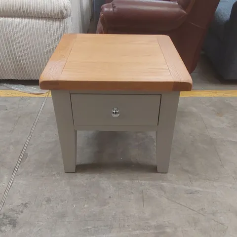 DESIGNER WOODEN 1 DRAWER SIDE TABLE