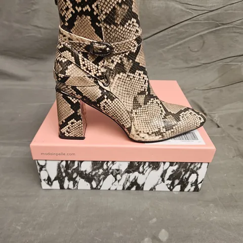 BOXED PAIR OF MODA IN PELLE KAMINA NATURAL SNAKE PRINT TOE BOOTS - SIZE 39