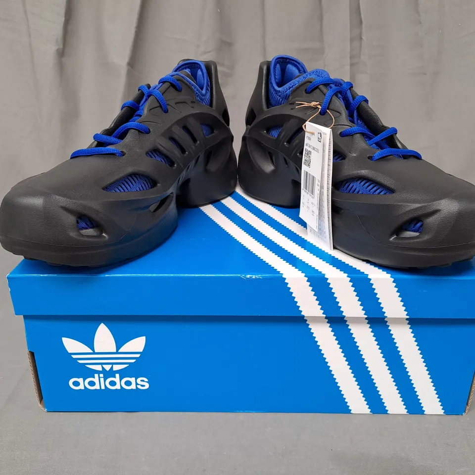 BOXED PAIR OF ADIDAS ADIFOM CLIMACOOL SHOES IN BLACK/BLUE UK SIZE 9