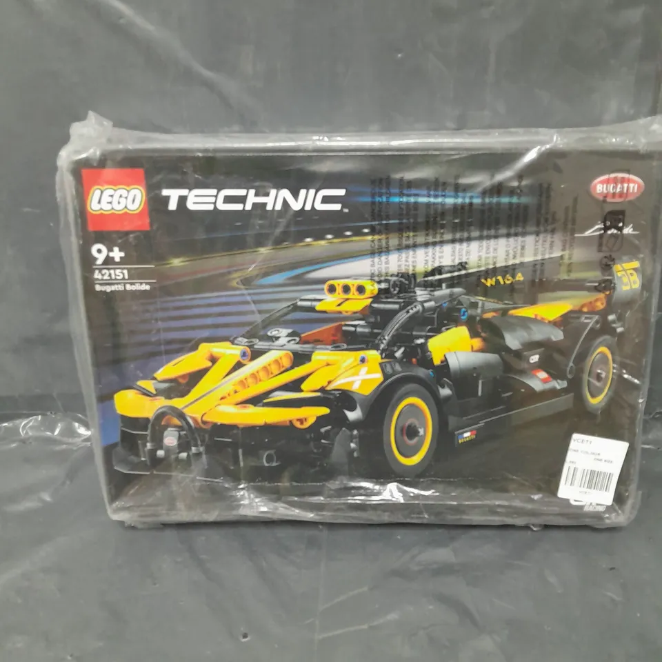 BOXED LEGO TECHNIC BUGATTI BOLIDE 42151 RRP £44.99