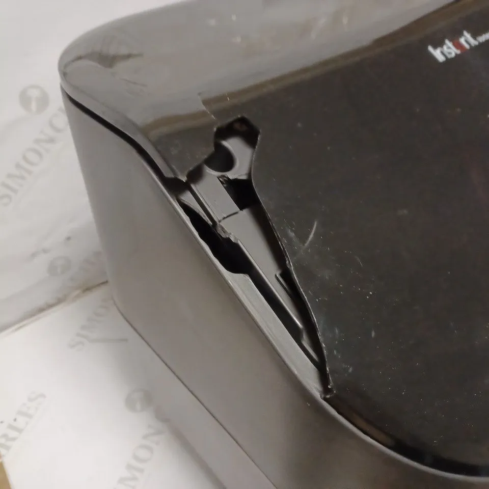 INSTANT VORTEX PLUS DUAL BASKET AIR FRYER