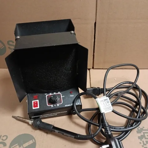 SOLMAX 456DLX TEMPERATURE CONTROLLED SOLDERING STATION WITH FUME EXTRACTOR 