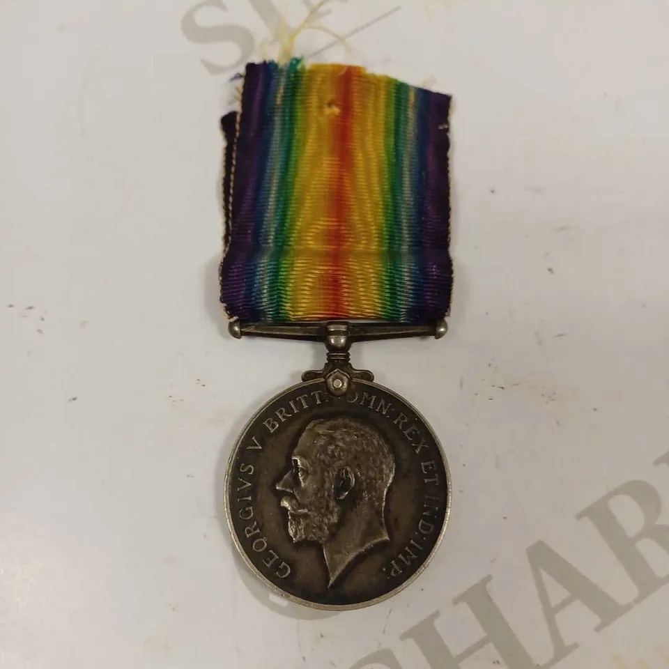 FIRST WORLD WAR SERVICE MEDAL 1914-1918