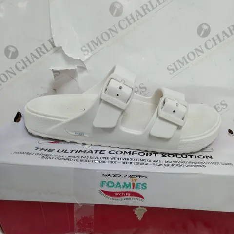 SKECHERS ARCH FIT FOAMIES SLIDE SANDAL SIZE 6