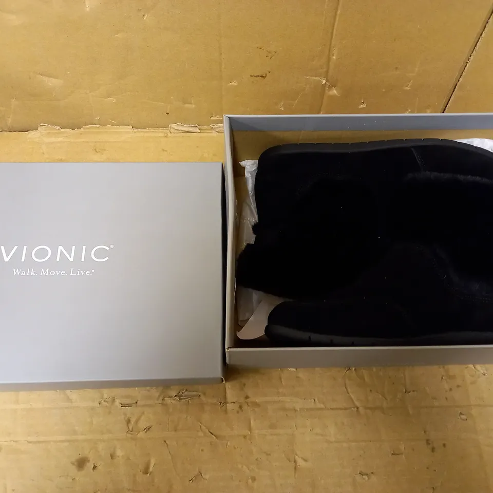 VIONIC MAIZIE SLIPPER BOOTS - BLACK - SIZE 6