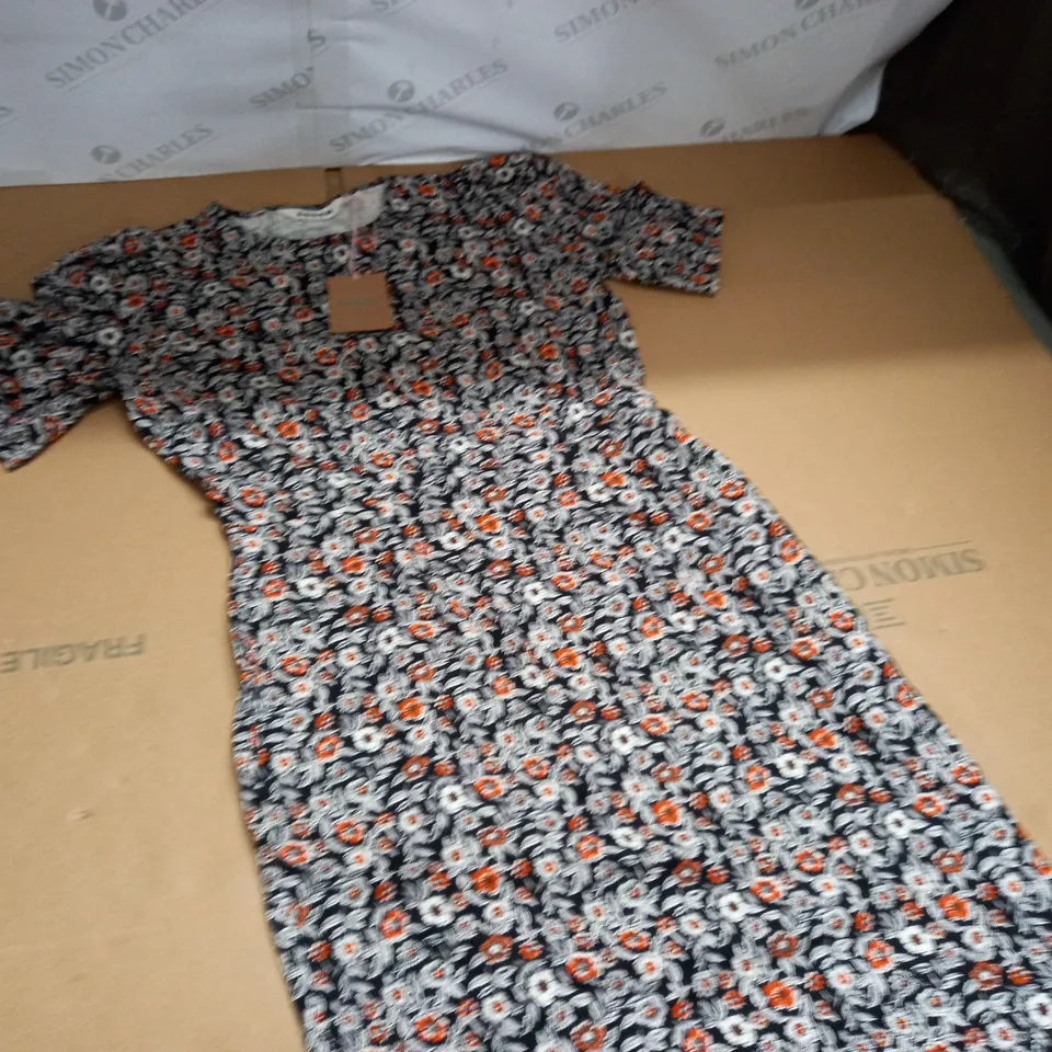 BODEN FLORAL DRESS - UK 10 R