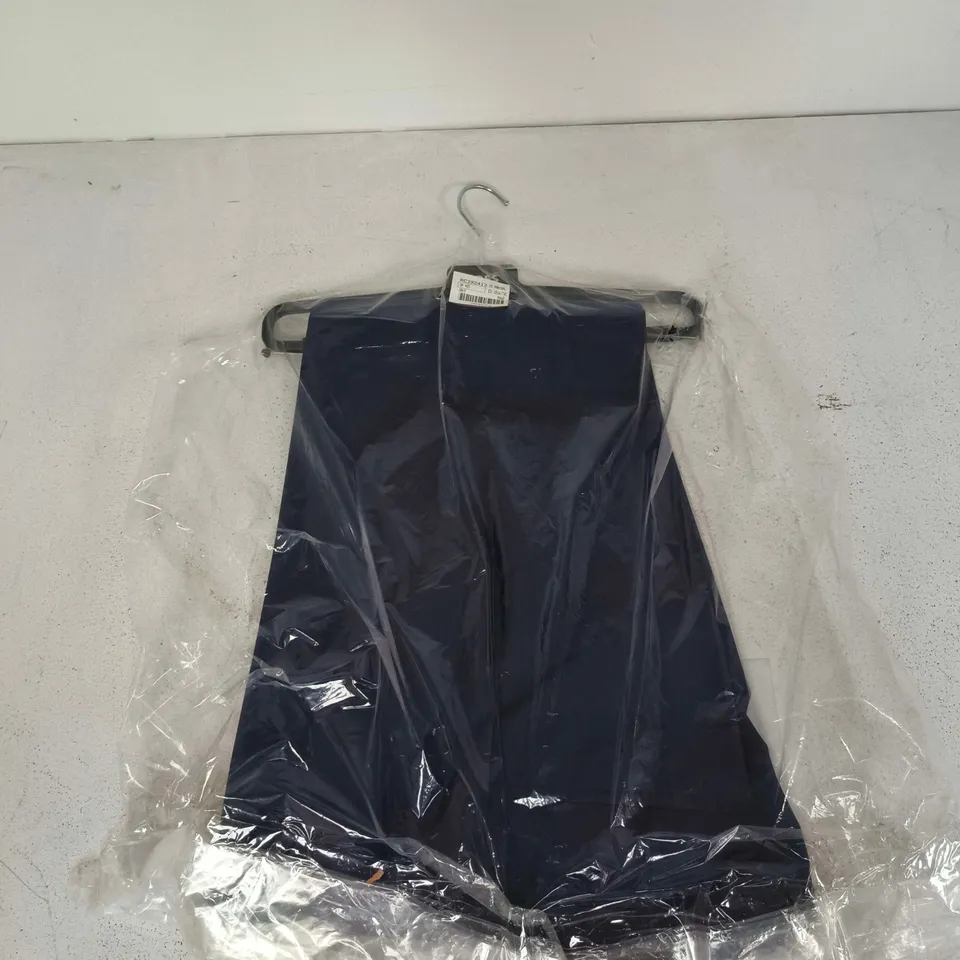 BAGGED BOSS BOSS NAVY WOOL MIX SUIT TROUSER - UK 40S