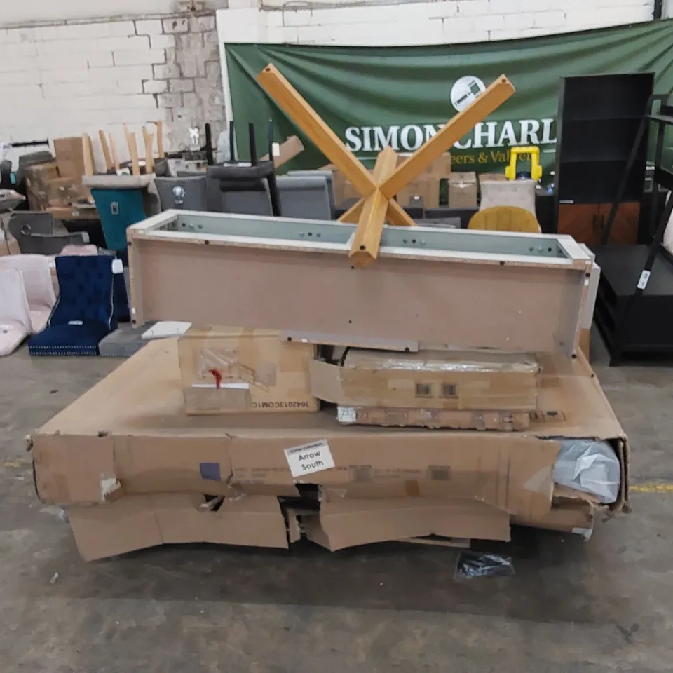 PALLET TO CONTAIN ASSORTED FURNITURE AND BED PARTS