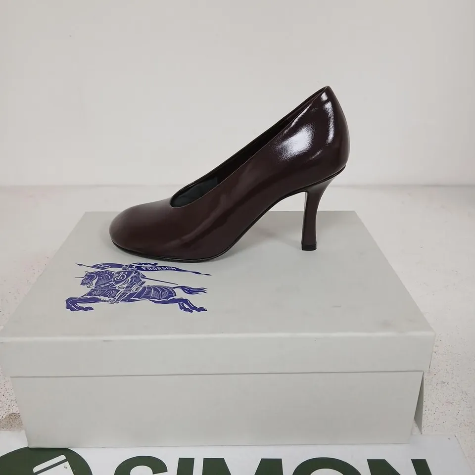 BURBERRY BURGUNDY PATENT LEATHER HIGH-HEEL PUMPS, UK 3 (EU 36)