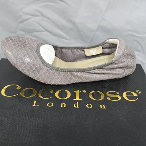 COCOROSE LONDON PIMLICO MAUVE BALLET FLATS, UK 4 (EU 37) – BOXED