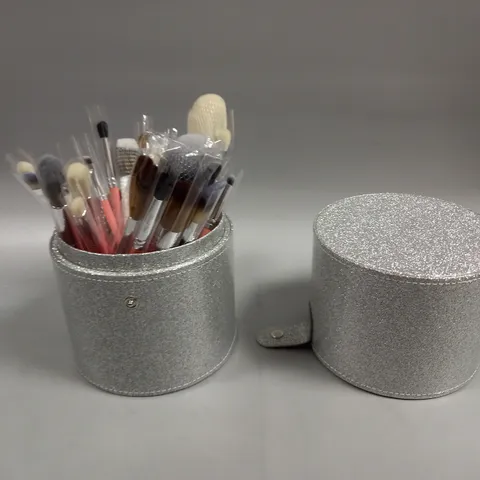 ASSORTED MAKE UP BRUSH COLLECTION PACKAGED