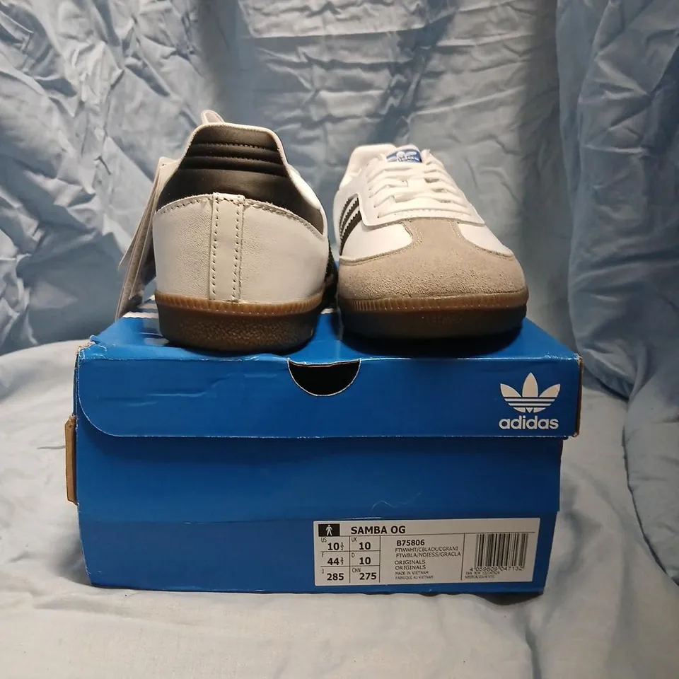 ADIDAS SAMBA OG SNEAKERS – WHITE/BLACK WITH BEIGE SUEDE TOE, UK 9