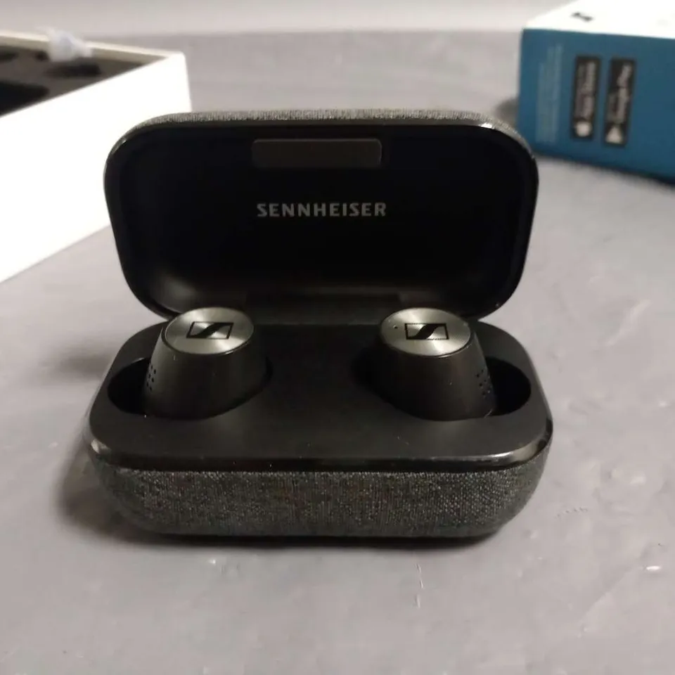 BOXED SENNHEISER MOMENTUM TRUE WIRELESS 2 EARBUDS