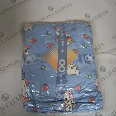 OODIE HOODED BLANKET