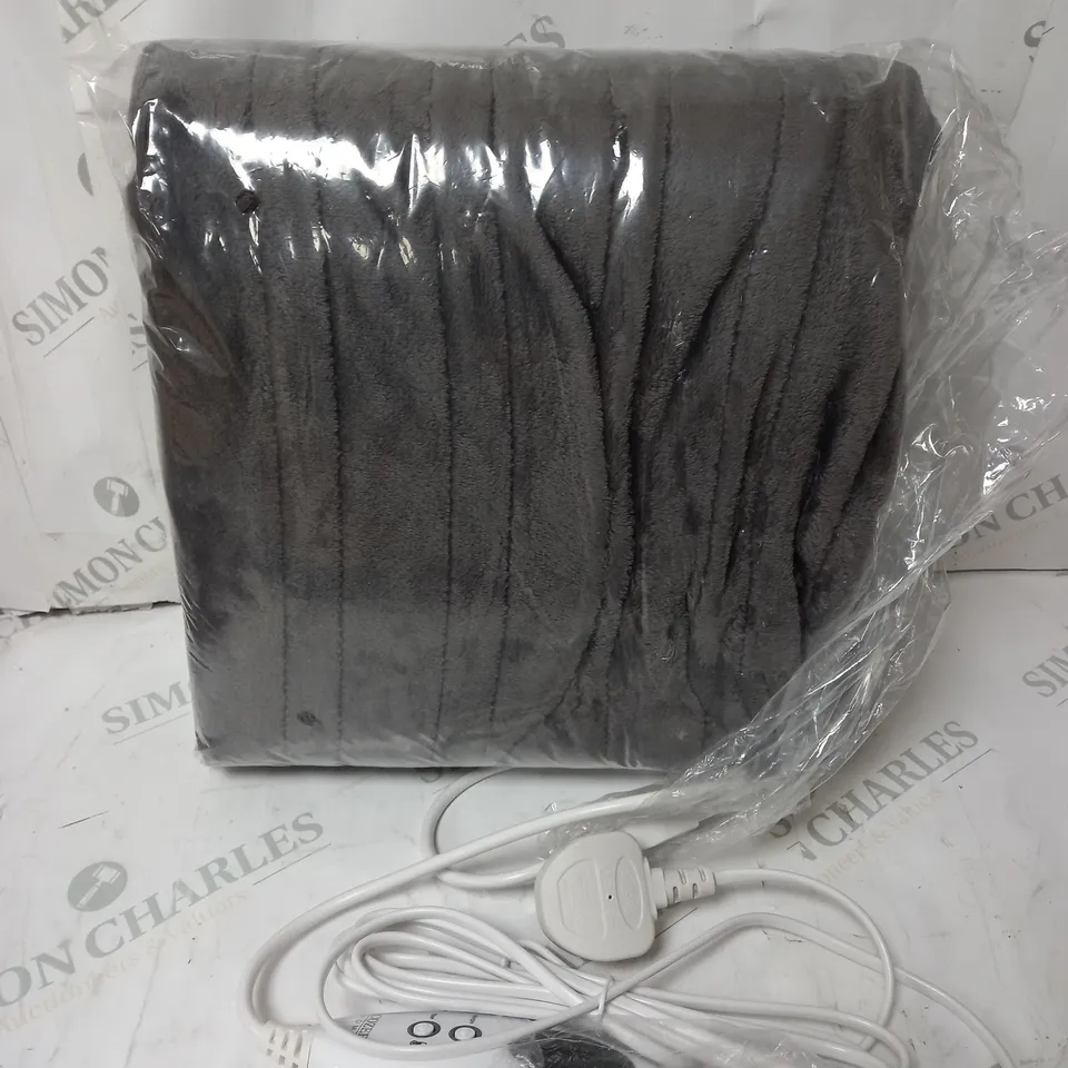 BOXED COZEE HOME HEATED BLANKET IN CHARCOAL 