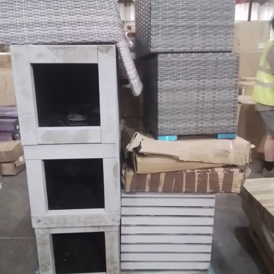 PALLET OF ASSORTED HOUSEHOLD GOODS AND PRODUCTS TO INCLUDE;PLANTERS,RATTAN CHAIR,PARASOL