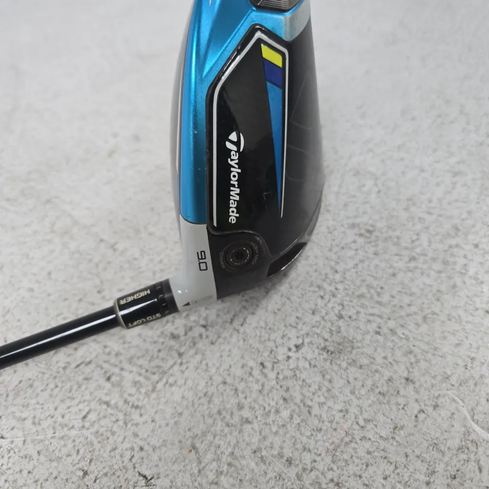 TAYLORMADE SIM MAX-D DRIVER – 9° LOFT, BLUE/BLACK 