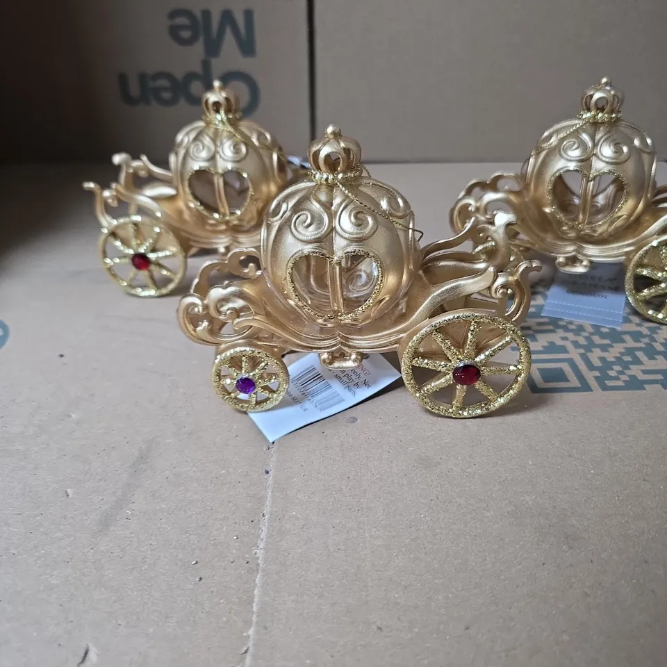 4 BOXES OF ASSORTED GISELA GRAHAM SMALL DECORATIONS 