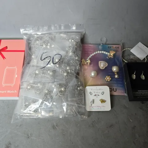 APPROXIMATELY 15 ASSORTED JEWELLERY ITEMS TO INCLUDE - BRACELET , EARRINGS , WATCH ETC