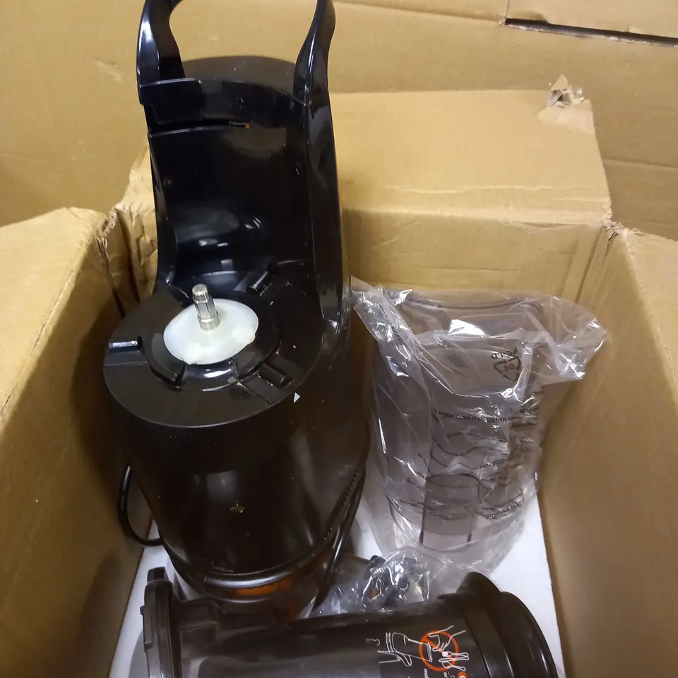 FRIDJA MASTICATING JUICER