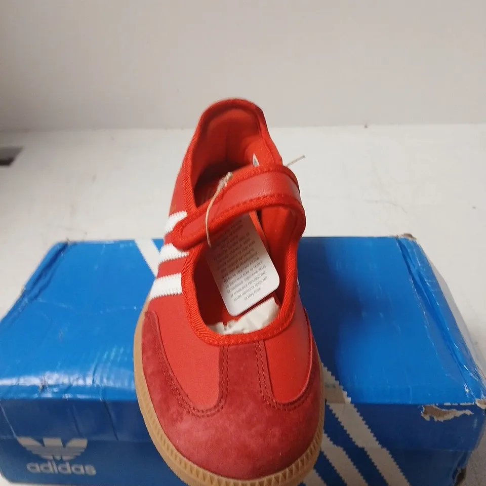 ADIDAS SAMBA JANE W RED VELCRO TRAINERS - UK 6 (US 7.5)