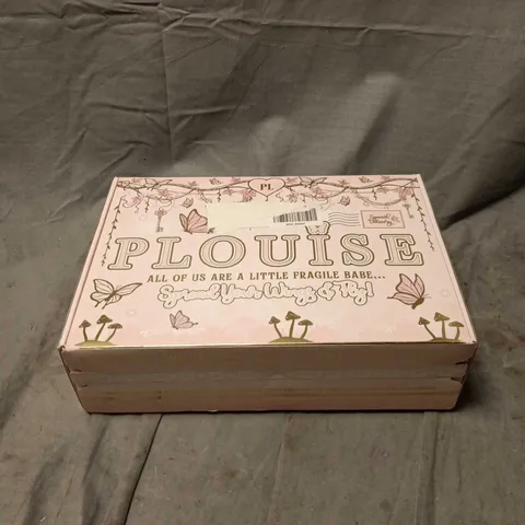 PLOUISE MYSTERY GIFT BOX, SEALED