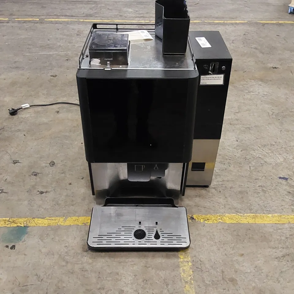 COFFETEK VITRO X3 DUO COMMERCIAL COFFEE MACHINE 