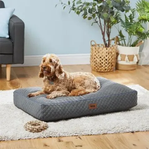 BAGGED SNUG FURRY FRIENDS PET BED