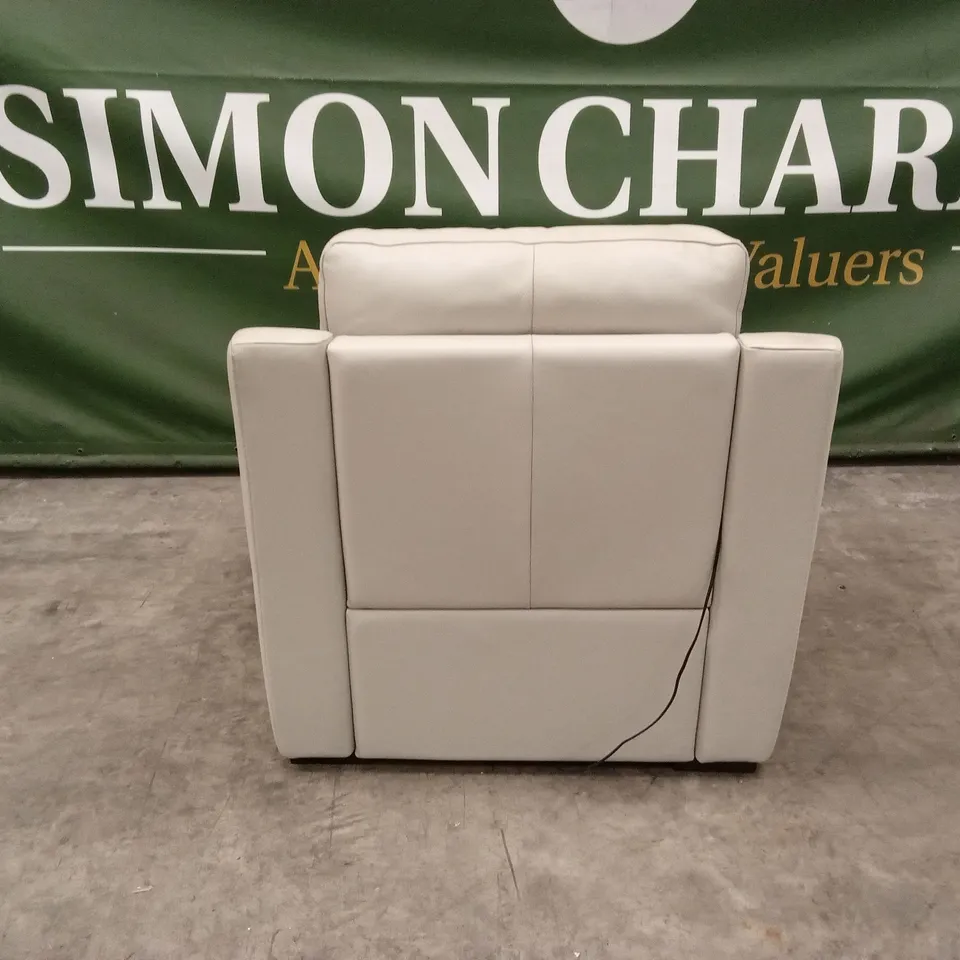 QUALITY DESIGNER ITALIAN MADE MORENO ELECTRIC RECLINER LEATHER ARMCHAIR WITH SMALL ARMS