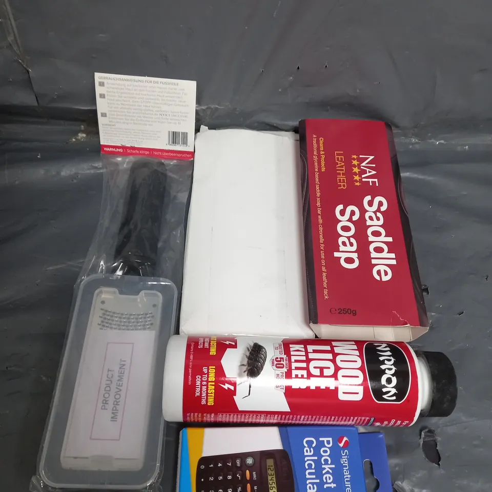 APPROXIMATELY 10 ASSORTED HOUSEHOLD ITEMS TOO INCLUDE SADDLE SOAP , POCKET CALCULATOR , WOOD LICE KILLER , ETC 
