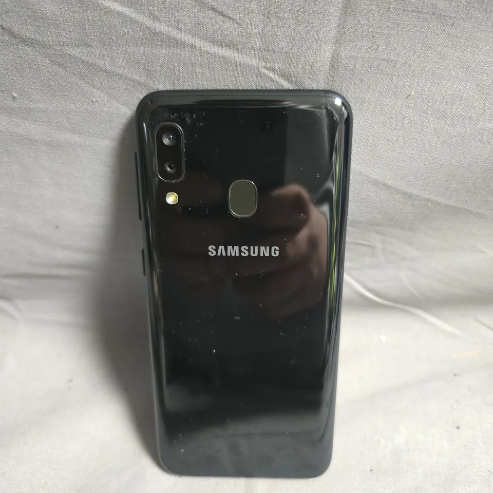SAMSUNG GALAXY A20E SMARTPHONE – BLACK