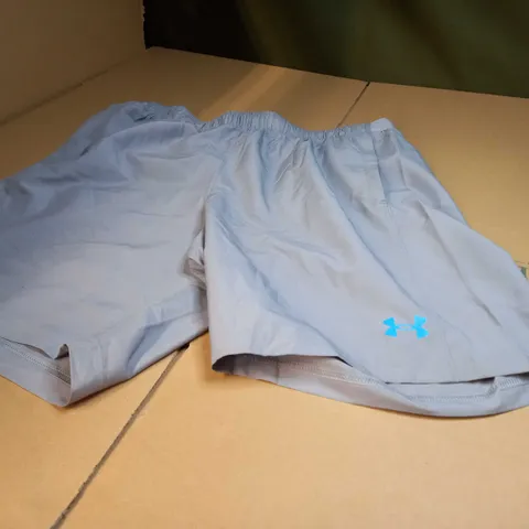 UNDER ARMOUR LIGHT GREY/LIGHT GREY SPORTS SHORTS - LARGE