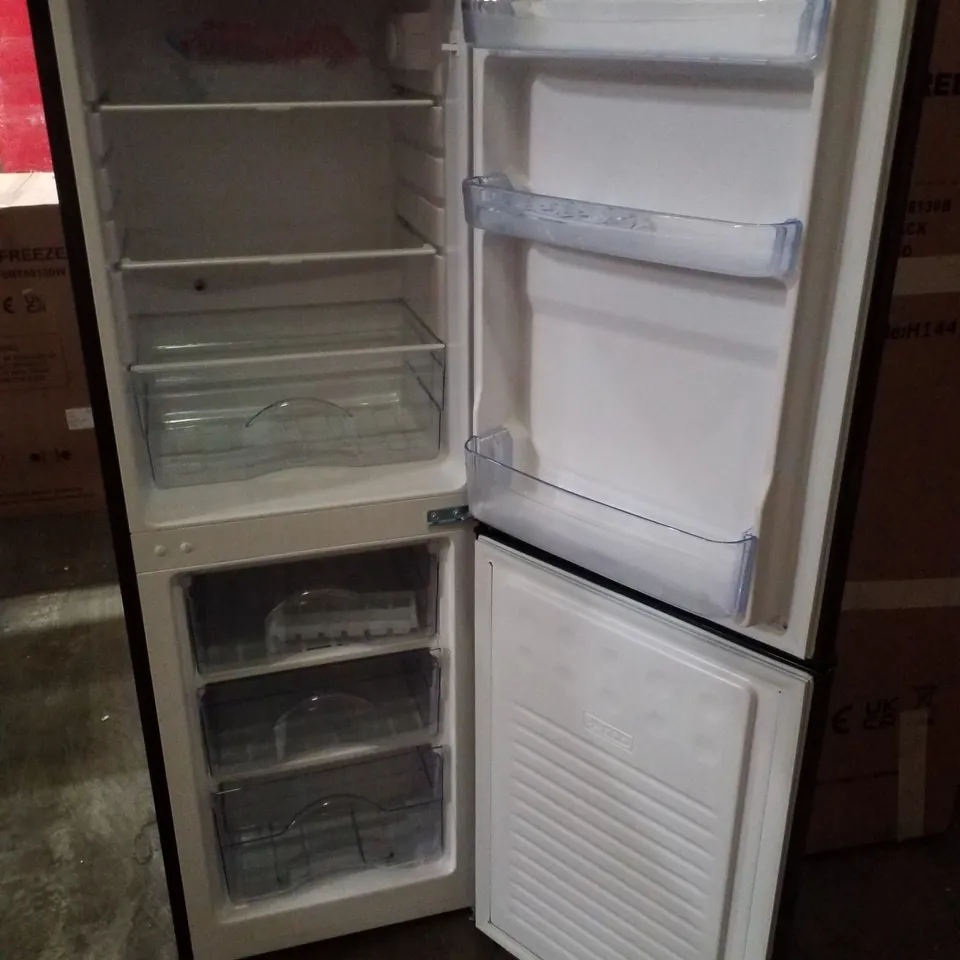 SWAN SR15690B 48CM WIDE, 50/50 SPLIT FRIDGE FREEZER - BLACK