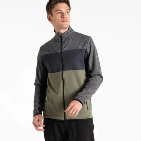 APPROXIMATELY 14 BRAND NEW DARE 2 B MEN'S VENTURE FLEECE | BLACK GREEN
